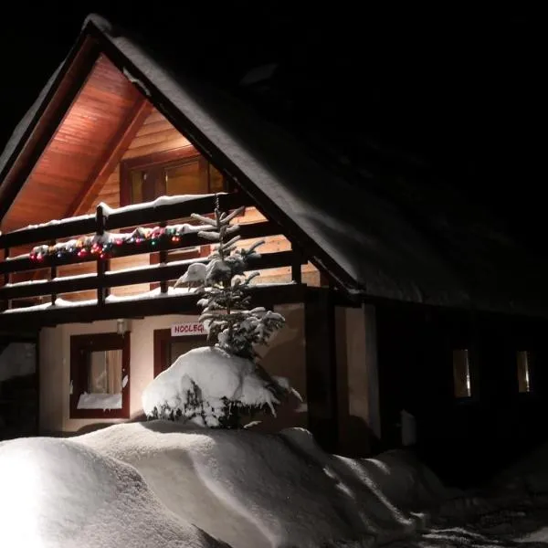 Chata pod pilskom, Hotel in Sihelné