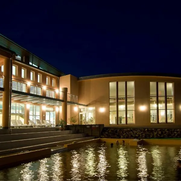 Termálhotel Martfű, hotel v destinaci Martfů