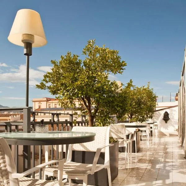 Hotel Porta Felice & Spa, hotel v destinaci Palermo