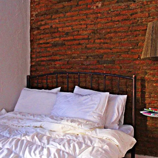 Maria's homestay, hotel in Tbilisi City