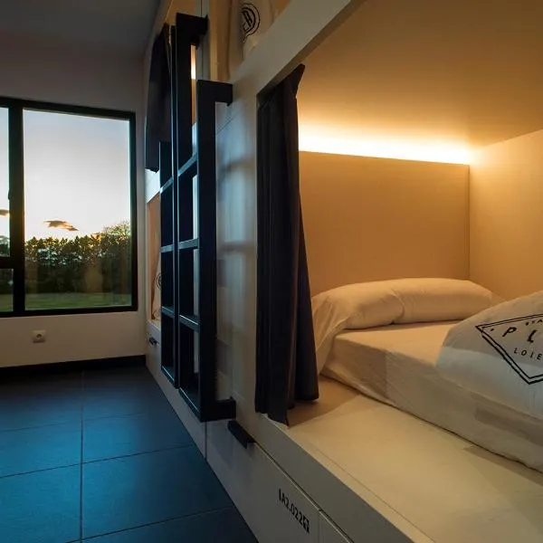 Plea Beach House, hotelli kohteessa Loredo