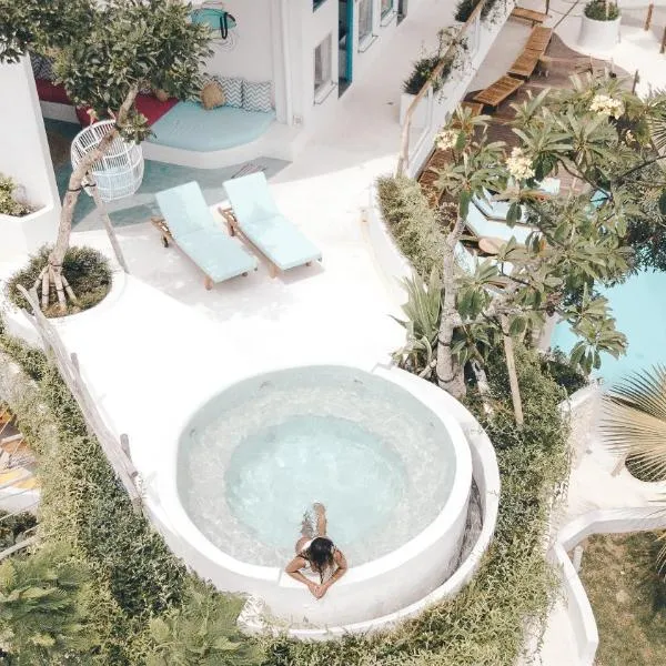 Kos One Hostel, Hotel in Canggu