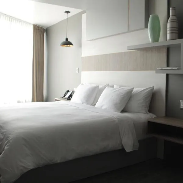 ESDUMA HK HOTEL Pachuca, hotel em Pachuca de Soto