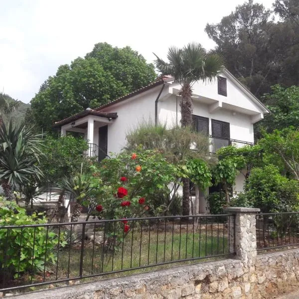 Apartman Barbara, hotel in Cres