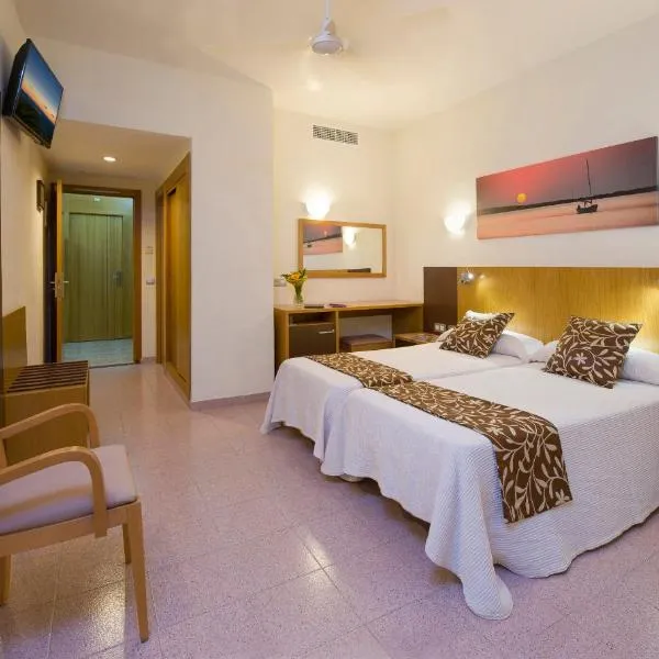 Hotel Gran Sol, hotel v destinaci San Antonio