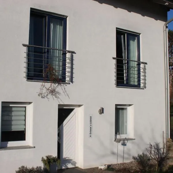 Grimm's Lodge，位于罗拉赫的酒店