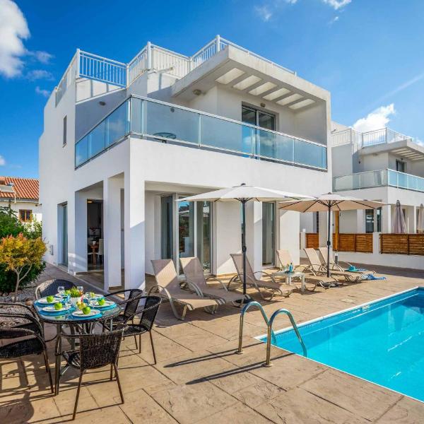 Villa White Daisy, Peyia