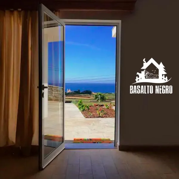 Basalto Negro AL, hotel v destinaci Angra do Heroísmo