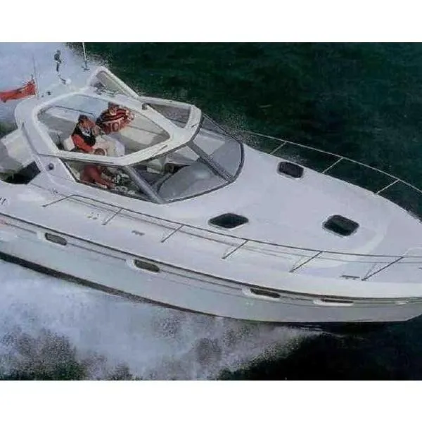 Eden marine, Hotel in Montalieu-Vercieu