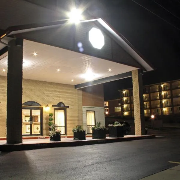 Grand View Inn & Suites, hotel in Branson