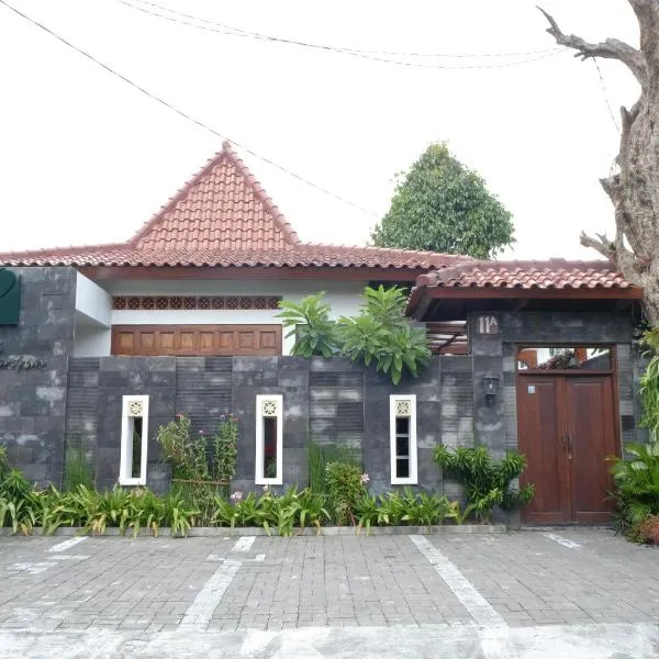 Puri Langenarjan Guest House，位于日惹的酒店