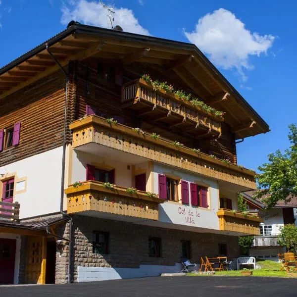 B&B Col Da La Vila, Hotel in Canazei