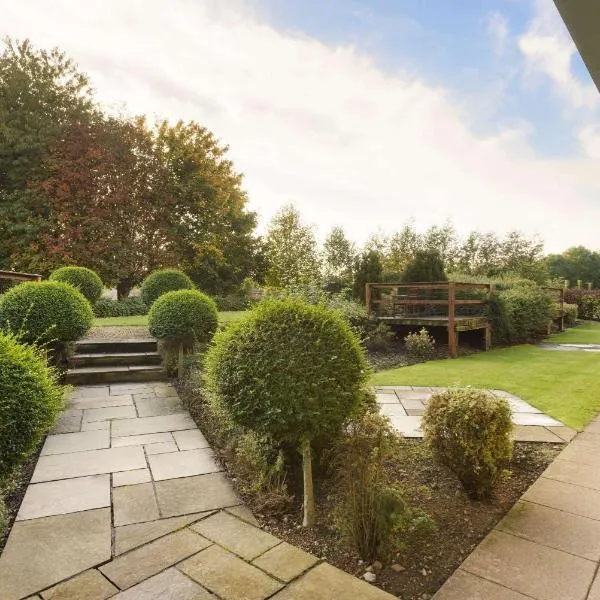 Ramada Plaza Wrexham โรงแรมในเร็กซ์แฮม