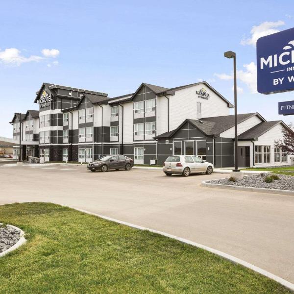 Microtel Inn & Suites by Wyndham Blackfalds, Blackfalds