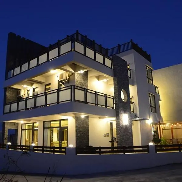 Summer Lotus, hotel in Huxi