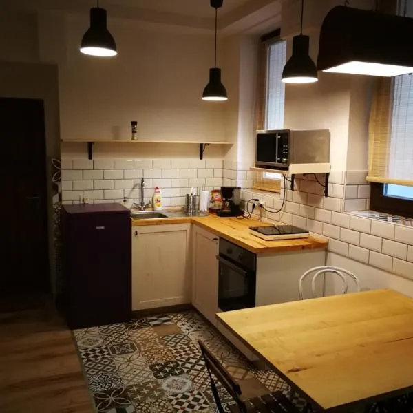 Hangulatos studió lakás，位于布达佩斯的酒店