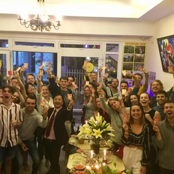 Pretty Backpackers House, hotel in Da Lat