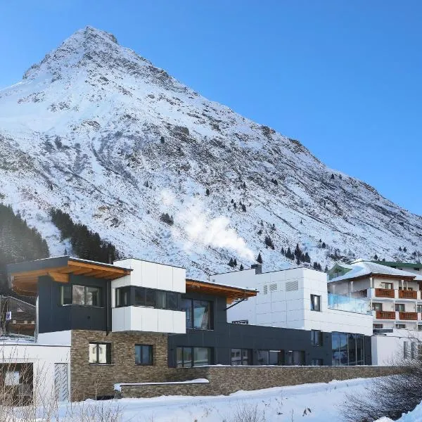 Alpenresidenz Ballunspitze - Kinderhotel, ξενοδοχείο σε Galtür