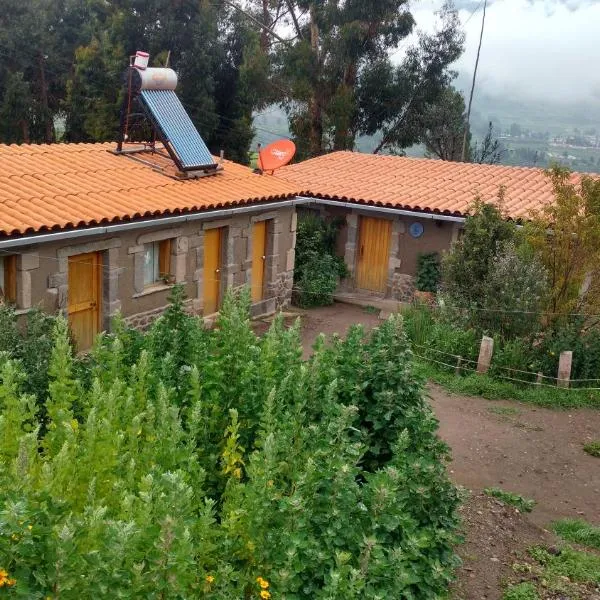 Casa vivencial Yuraq Qaqa、Coporaqueのホテル