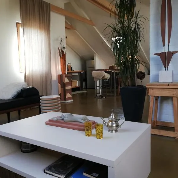 Naiadi Loft Apartment, hotel in Nerezine