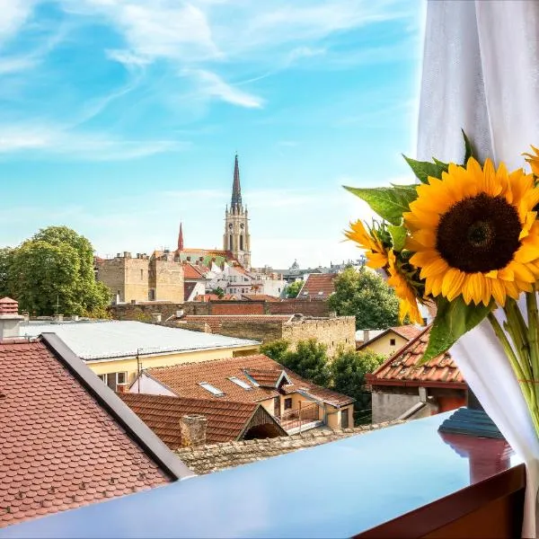 Hotel Fontana, hótel í Novi Sad