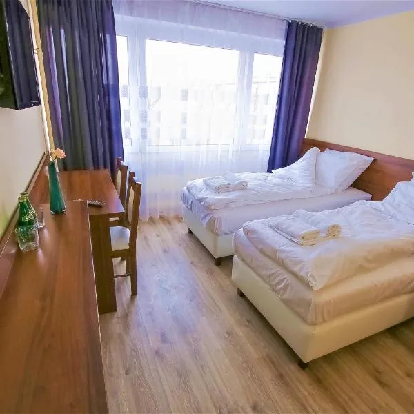 Hotel SiLL, מלון בקיילצה