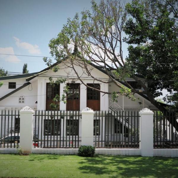 Sandton Farmhouse