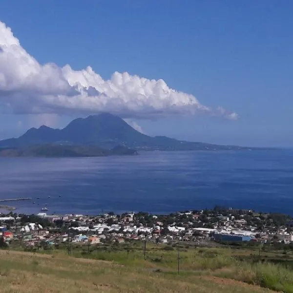 Beacon Rise Apartment, hotel in Basseterre