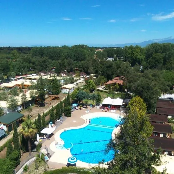 Camping Paradiso, hotel in Viareggio