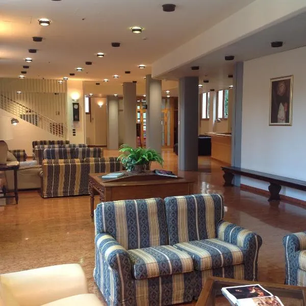 Ospitalità San Tommaso d'Aquino: Bologna şehrinde bir otel