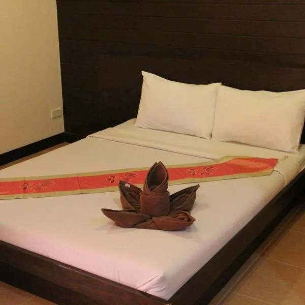 班维尔萨蒙科服务公寓，位于坤敬的酒店