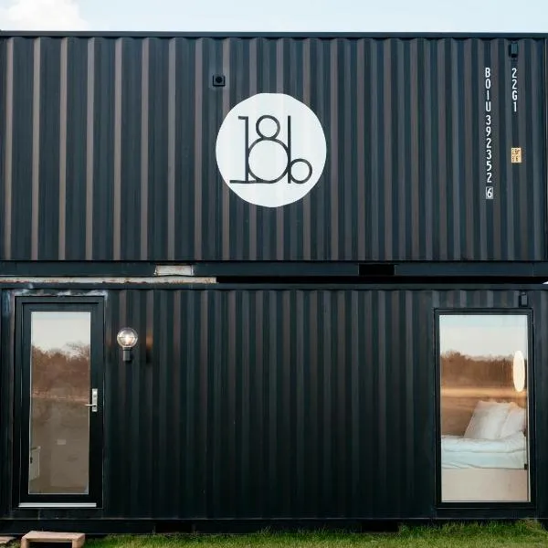 Containerhus 18b, hotel en Harboør