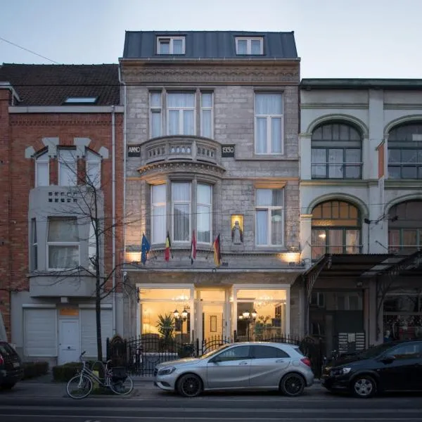 Hotel The Lord, готель у Генті