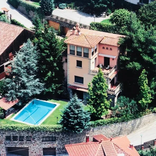 Casa les Pomeretes, hotel in El Figaró
