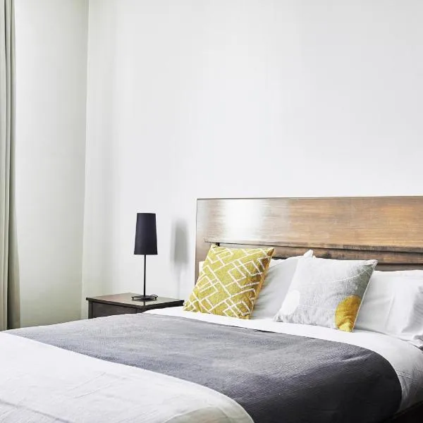 Plough Hotel, hotel in Melbourne