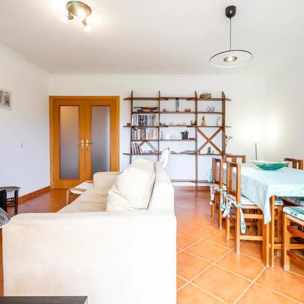 Apartamento T3 com estacionamento - Parque Natural da Ria Formosa, Olhão