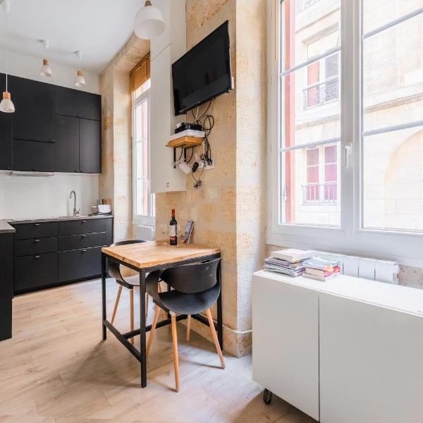 Le COSY - Rue Ausone, Bordeaux