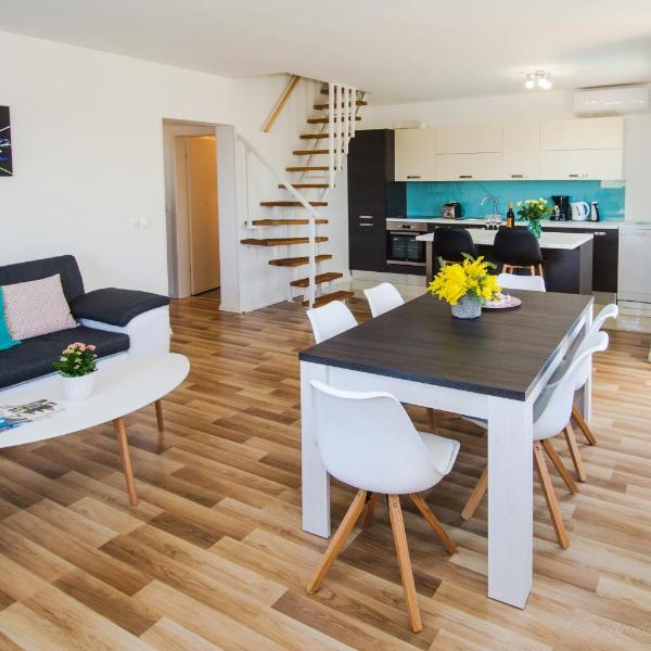 Apartment AleMar