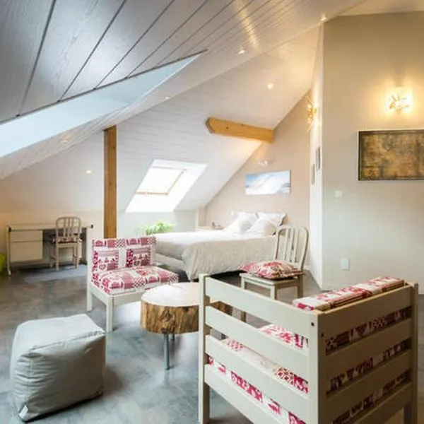 Chez Brigitte et Sylvain, hotel in Annecy