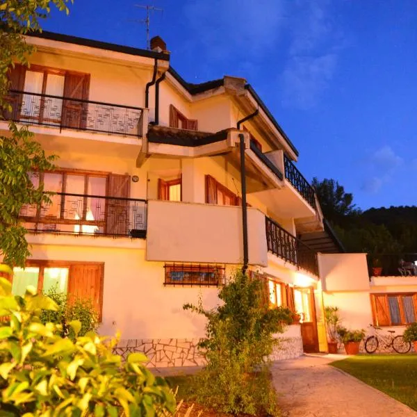 Hotel Villa Stella, hotel a Cascia