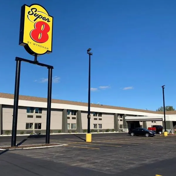 Super 8 by Wyndham South Holland, hotel v destinaci South Holland