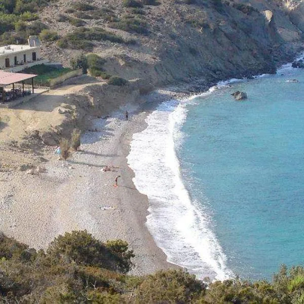 Akrogiali, hotel v destinaci Karave