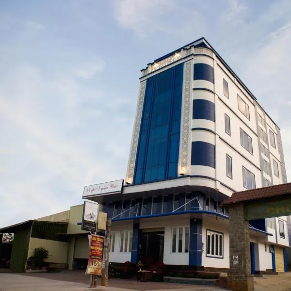 Hotel Nguyên Phước, hotel v destinaci Pleiku