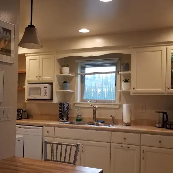 Becky's Condo、マリポサのホテル