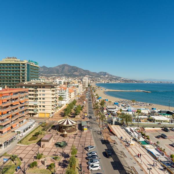 KEY-WISE La Mar Salá Primera Linea de Playa con Parking incluido y Piscinas