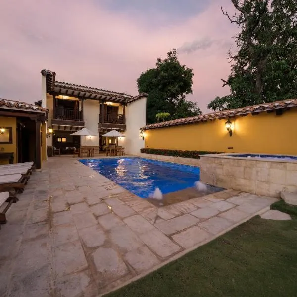 Nueva Granada Hotel Colonial -Centro Histórico-,位于圣菲德安蒂奥基亚的酒店