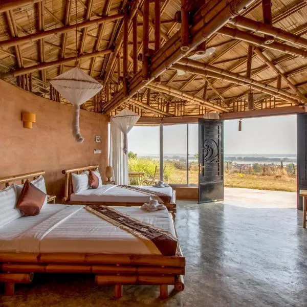 Hanchey Bamboo Resort，位于磅湛的酒店