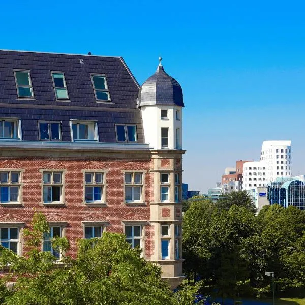 The Red Apartments, Hotel in Düsseldorf