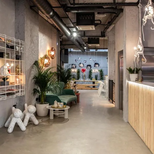 14 Reasons Why Hotel Athens, hotel in Athens