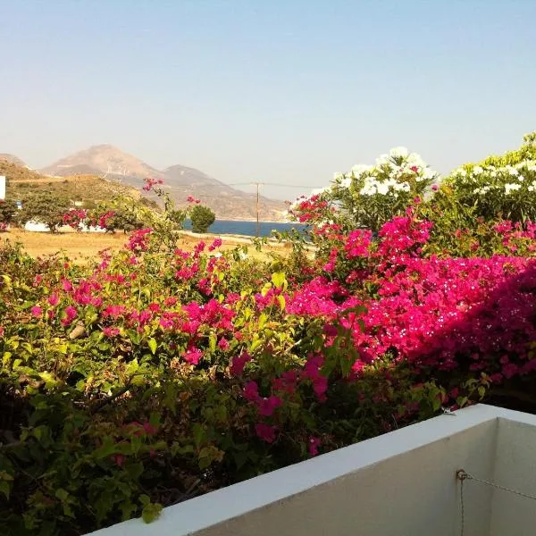 Porto Milos, hotel en Adamas